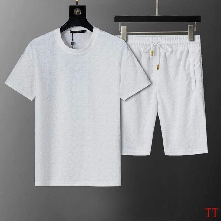 Picture of LV Shirt Pant Suits _SKULVM-3XL20tx1523039